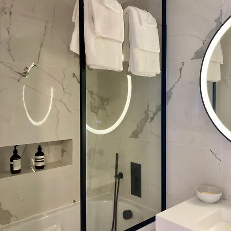 Comfortable Place Des Vosges - Marais