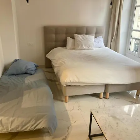 Comfortable Place Des Vosges - Marais 파리