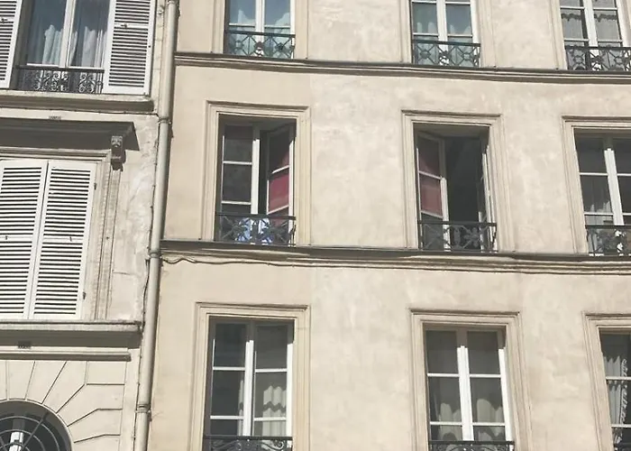 Apartamento Comfortable Place Des Vosges - Marais Paris
