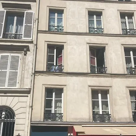 Appartement Comfortable Place Des Vosges - Marais Parijs